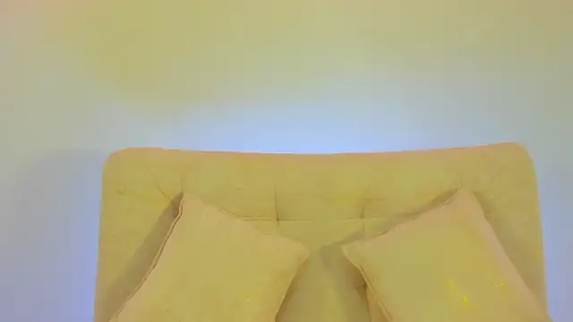 Snapshot of VenusBlazzer chatting on 05/08/26, 01:38 VenusBlazzer online show from 05/08/26, 01:38