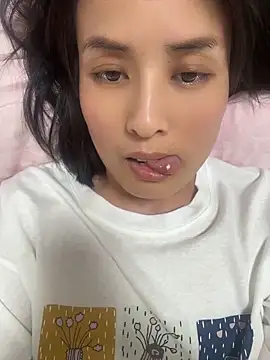 Faye-baby online show from 06/17/26, 03:57