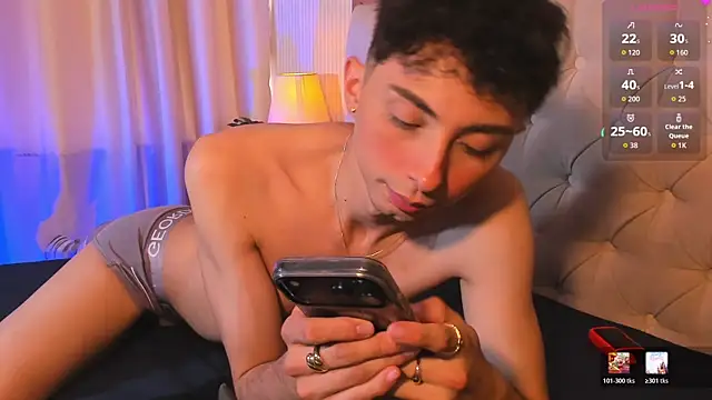 Snapshot of harry_salvatore chatting on 06/01/26, 03:14 harry salvatore online show from 06/01/26, 03:14