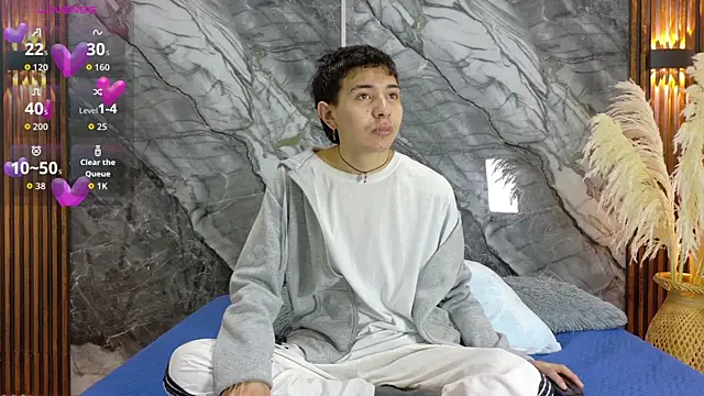 NoahWalker   online show from 06/23/26, 11:08
