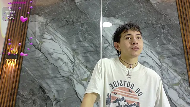 NoahWalker   online show from 06/29/26, 11:10