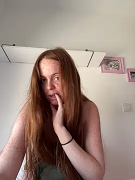 lilysmn online show from 05/06/26, 01:27
