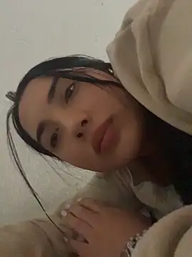 Snapshot of _hanna_gomez chatting on 06/08/26, 06:19 hanna gomez online show from 06/08/26, 06:19