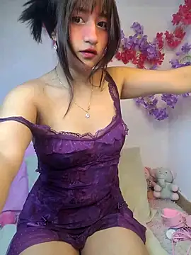Snapshot of LunaaMarshmallow chatting on 05/24/26, 05:12 LunaaMarshmallow online show from 05/24/26, 05:12