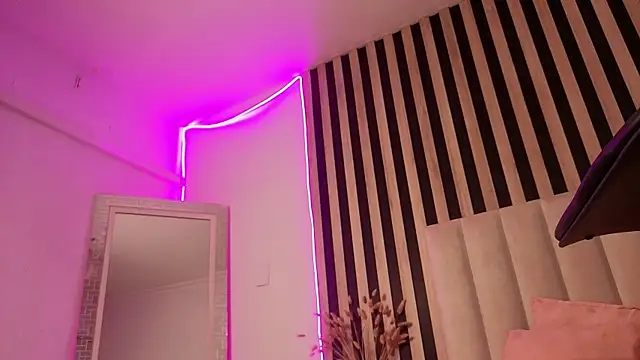LeoTease online show from 06/07/26, 04:44