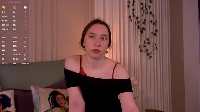 Suzaneey online show from 04/30/26, 06:25