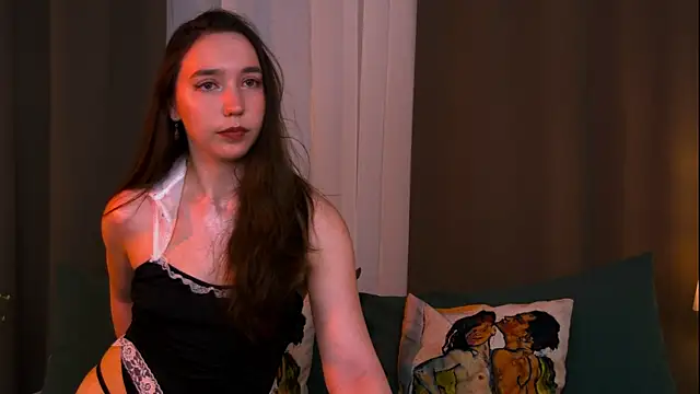 Suzaneey online show from 07/03/26, 07:31