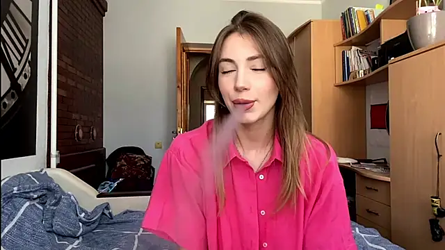 simmisweet online show from 07/18/26, 10:08