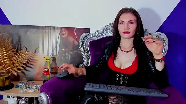 Snapshot of MistressKasandra chatting on 05/30/26, 03:42 MistressKasandra online show from 05/30/26, 03:42