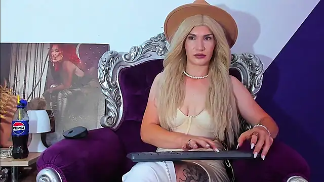 MistressKasandra online show from 07/20/26, 04:05