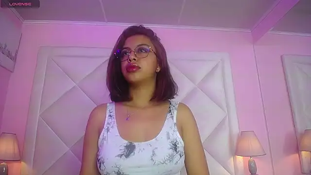 Tinaa Monroe online show from 07/01/26, 07:10