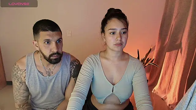 Alyssa and DAngelo online show from 05/04/26, 01:56