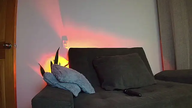 Alyssa and DAngelo online show from 06/15/26, 02:03
