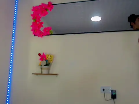 Snapshot of Darianna_A chatting on 05/20/26, 08:37 Darianna A online show from 05/20/26, 08:37