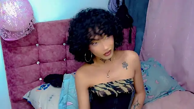 Darianna A online show from 07/28/26, 06:20