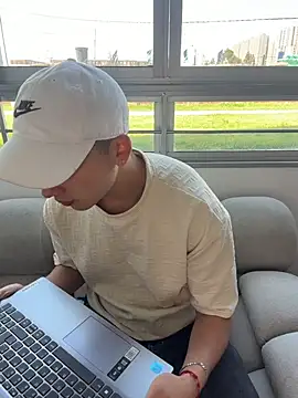 OLIVER K online show from 07/31/26, 06:51