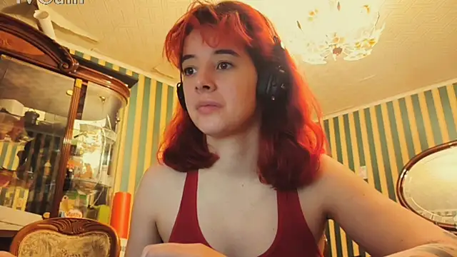 Snapshot of amberrrdolll_ chatting on 05/08/26, 11:21 amberrrdolll online show from 05/08/26, 11:21
