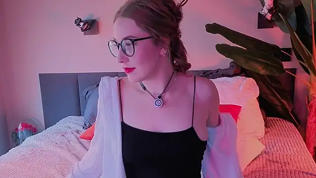 ShowmeYourfetish online show from 06/04/26, 04:18
