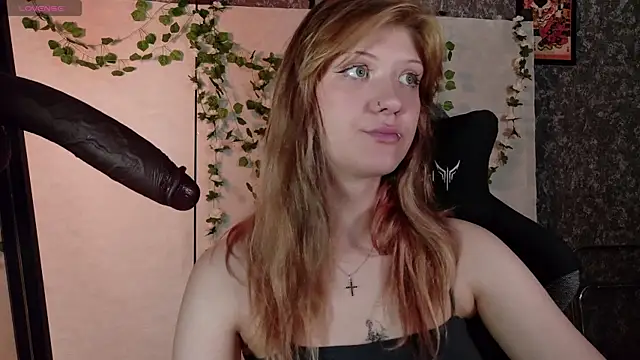 Lina Wi online show from 07/22/26, 08:00