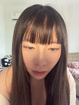Snapshot of nide-baby chatting on 05/28/26, 07:27 nide-baby online show from 05/28/26, 07:27