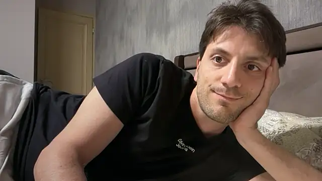 italianass94 online show from 05/12/26, 07:33