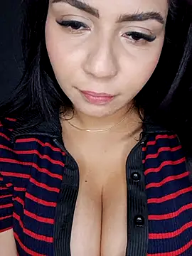 LucyWild8 online show from 07/05/26, 11:45