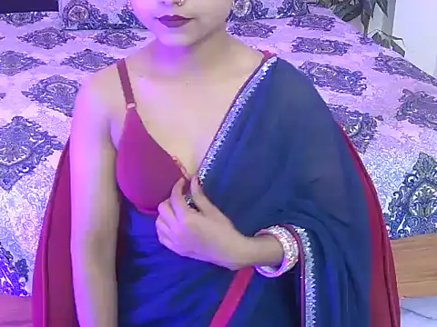 Snapshot of bold-fareen chatting on 04/17/26, 02:09 bold-fareen online show from 04/17/26, 02:09