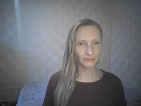 LunaBelle8 online show from 05/12/26, 04:59