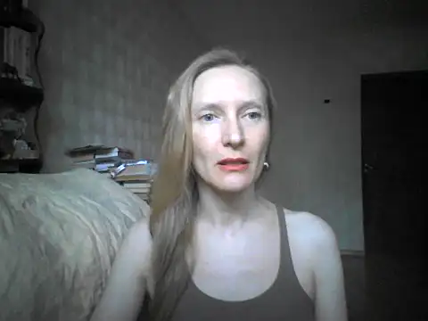 LunaBelle8 online show from 06/07/26, 03:49