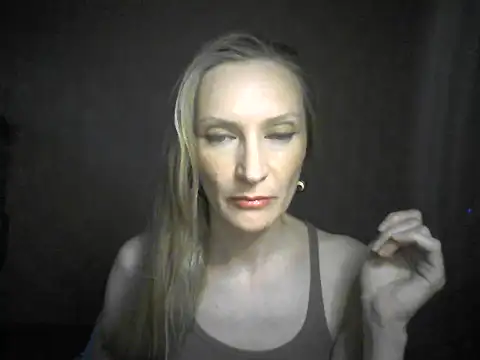 LunaBelle8 online show from 06/11/26, 06:06