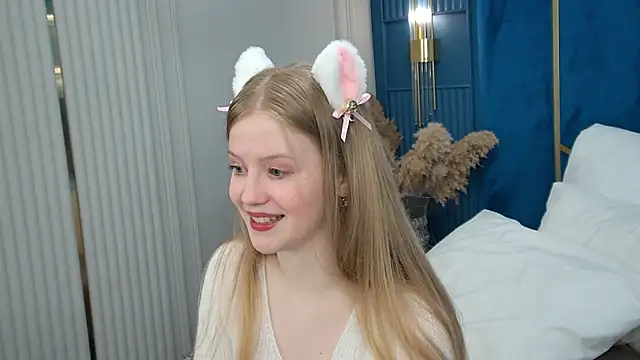 Snapshot of LilianHowards chatting on 05/09/26, 10:31 LilianHowards online show from 05/09/26, 10:31
