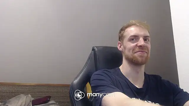 Snapshot of Milkyman7 chatting on 11/12/25, 08:52 Milkyman7 online show from 11/12/25, 08:52