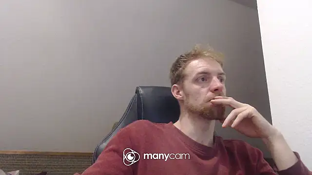 Snapshot of Milkyman7 chatting on 11/22/25, 09:03 Milkyman7 online show from 11/22/25, 09:03