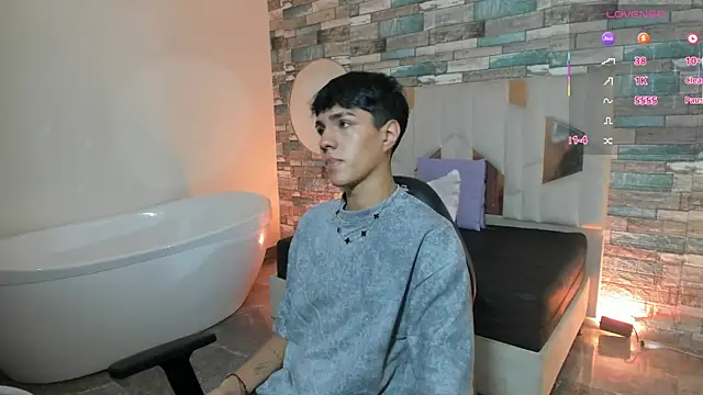 Snapshot of Damian_tay chatting on 05/11/26, 11:38 Damian tay online show from 05/11/26, 11:38