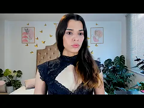 Snapshot of bella_grego chatting on 04/20/26, 03:15 bella grego online show from 04/20/26, 03:15