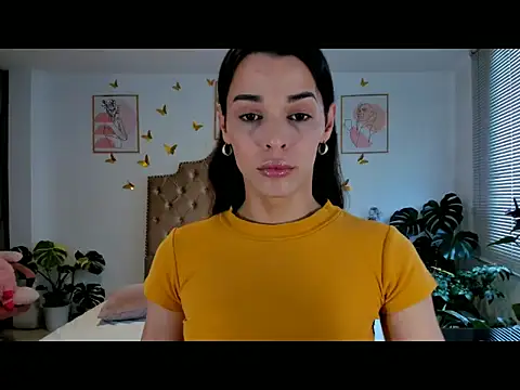 Snapshot of bella_grego chatting on 04/29/26, 06:14 bella grego online show from 04/29/26, 06:14