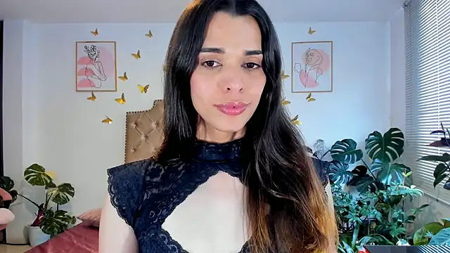 Snapshot of bella_grego chatting on 05/22/26, 07:19 bella grego online show from 05/22/26, 07:19