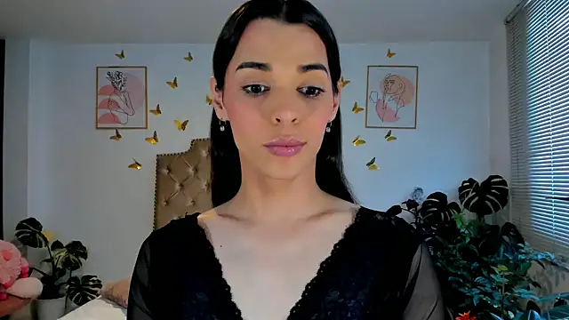 bella grego online show from 07/08/26, 02:21
