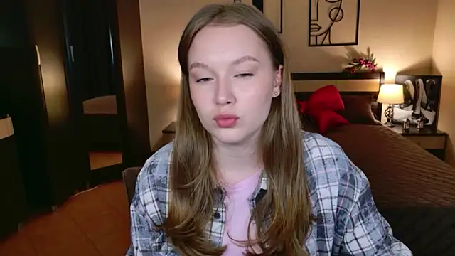 Snapshot of ValeriSunny chatting on 04/27/26, 02:37 ValeriSunny online show from 04/27/26, 02:37