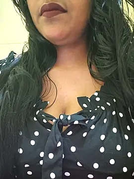 Snapshot of Newragini chatting on 04/21/26, 02:51 Newragini online show from 04/21/26, 02:51