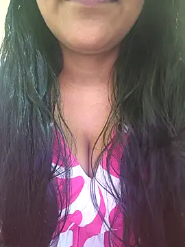 Snapshot of Newragini chatting on 04/21/26, 08:34 Newragini online show from 04/21/26, 08:34