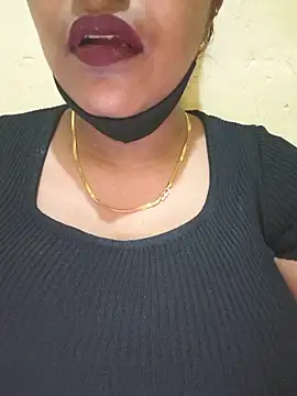 Snapshot of Newragini chatting on 05/21/26, 11:28 Newragini online show from 05/21/26, 11:28