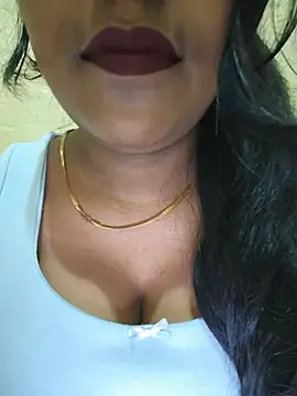 Snapshot of Newragini chatting on 05/27/26, 02:03 Newragini online show from 05/27/26, 02:03