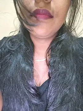 Snapshot of Newragini chatting on 06/01/26, 06:20 Newragini online show from 06/01/26, 06:20