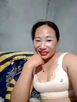 Snapshot of Tieuthu2 chatting on 05/11/26, 02:45 Tieuthu2 online show from 05/11/26, 02:45