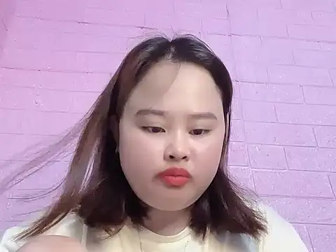 NhungNhun789 online show from 05/28/26, 06:38