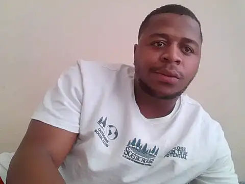 Snapshot of bigdicksa58 chatting on 06/05/26, 12:55 bigdicksa58 online show from 06/05/26, 12:55