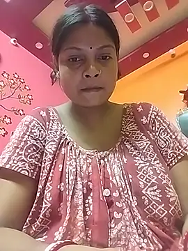 Snapshot of Simupaul001 chatting on 07/13/26, 03:48 Simupaul001 online show from 07/13/26, 03:48