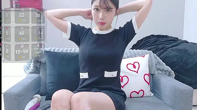 Minamina2 online show from 06/02/26, 02:35