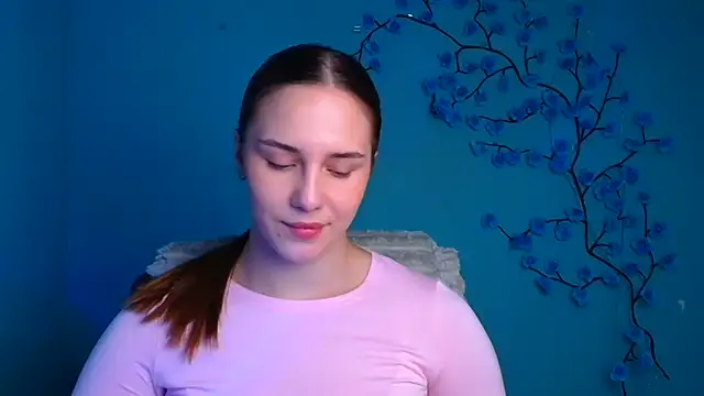 Snapshot of Kyara_ra chatting on 07/24/26, 05:27 Kyara ra online show from 07/24/26, 05:27